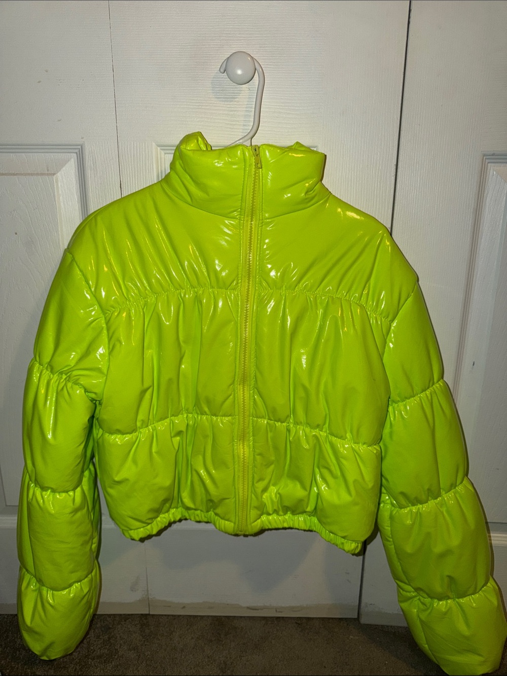 Neon Green Puffer Jacket - Lightweight Warmth
